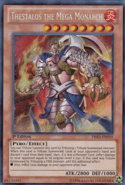 Thestalos the Mega Monarch PRIO-035 Secret Rare – Deutsch, GD, 1. Auflage