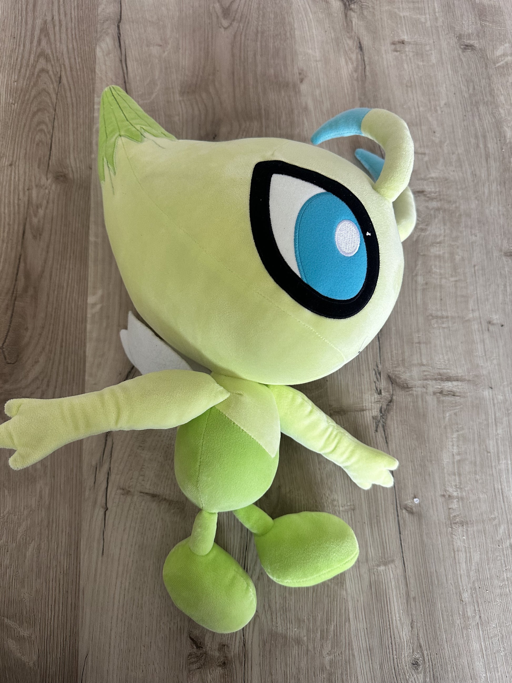 Pokémon Plüschtier Celebi – Plüsch, Original Japan Import | Jungcards
