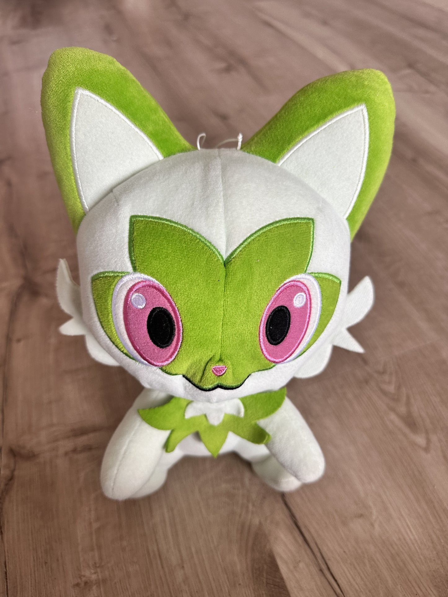 Pokémon Plüschtier Sprigatito – Plüsch, Original Japan Import | Jungcards