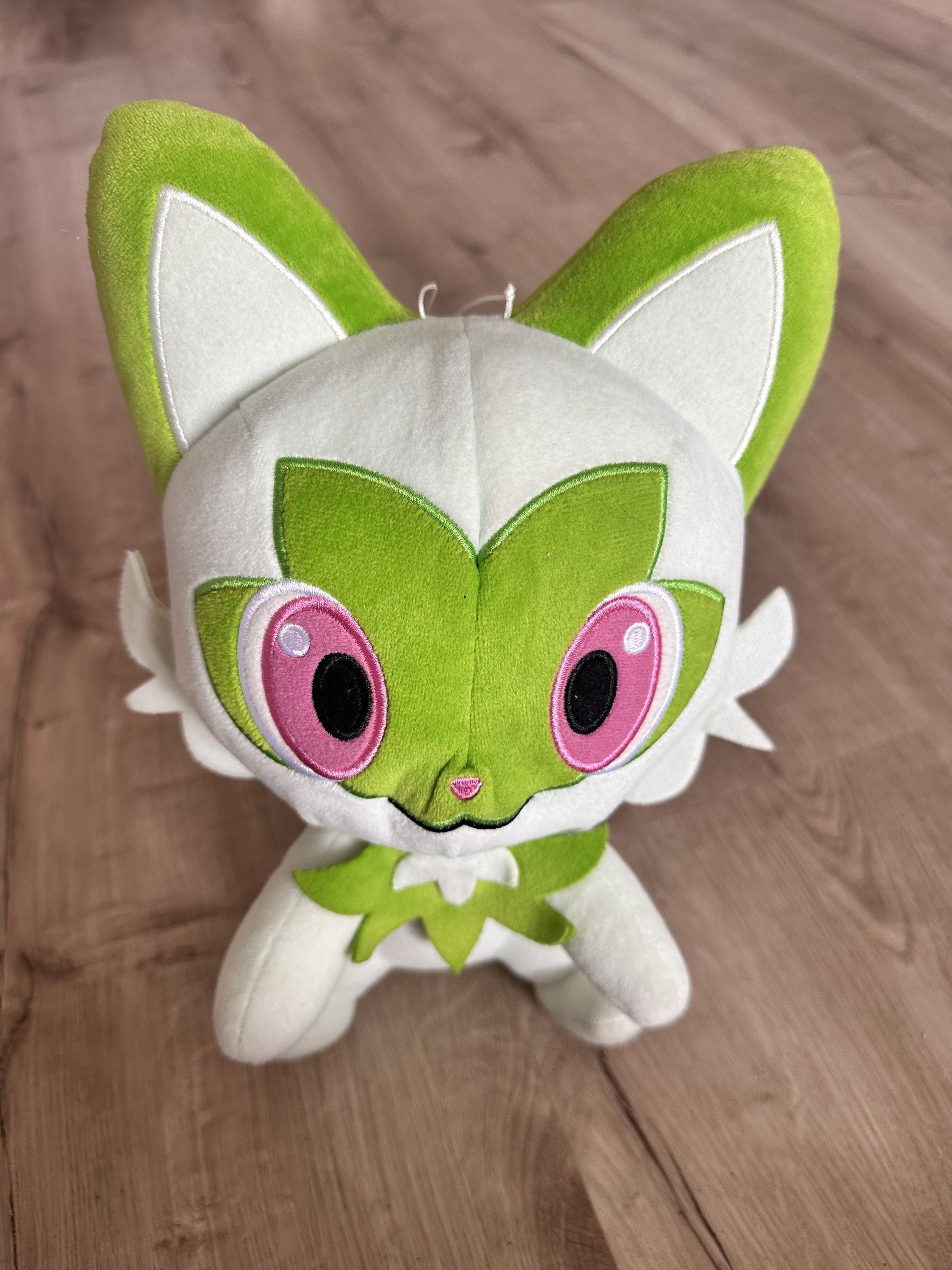 Pokémon Plüschtier Sprigatito – Plüsch, Original Japan Import | Jungcards