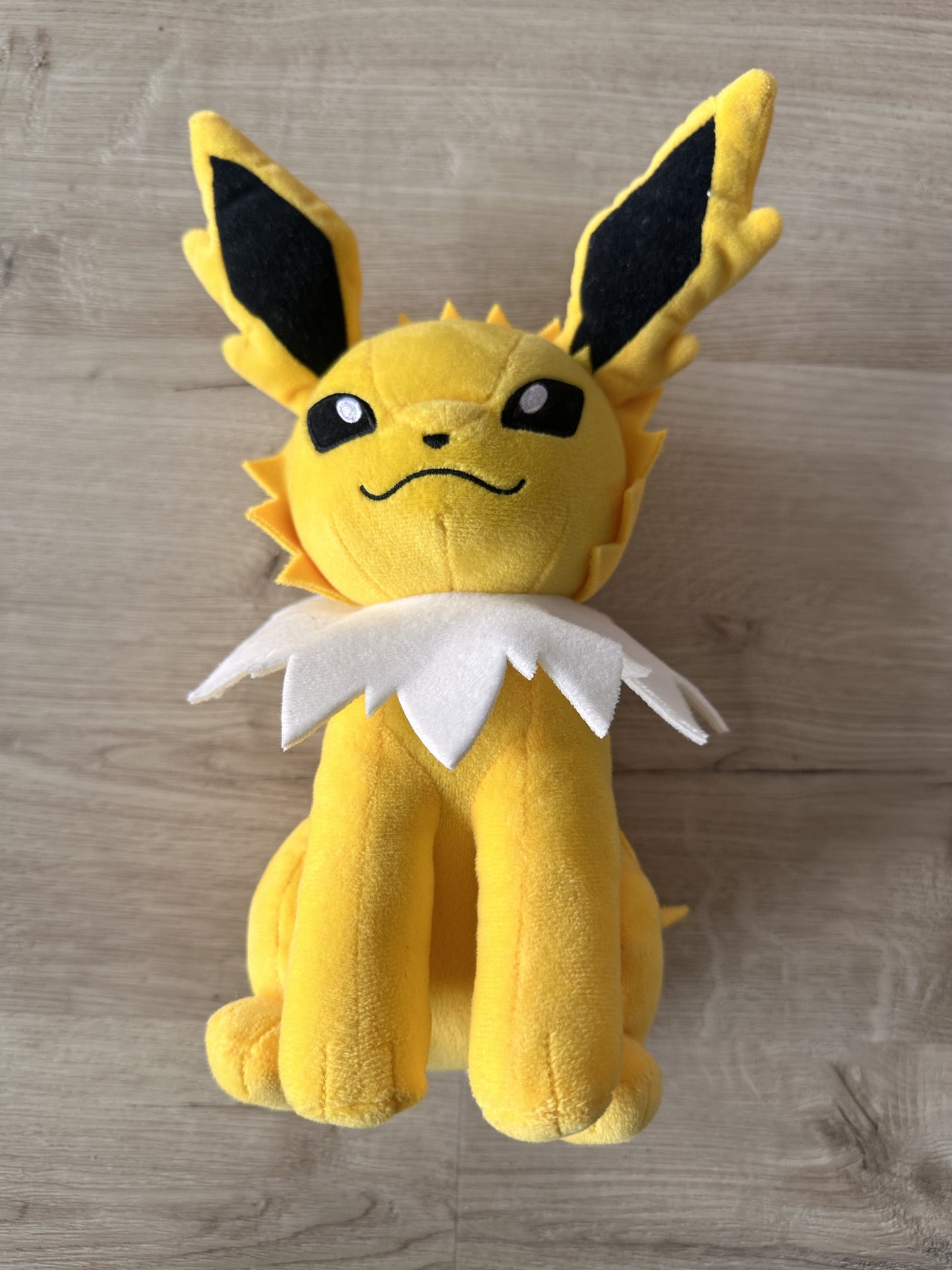 Pokémon Plüschtier Jolteon – Plüsch, Original Japan Import | Jungcards