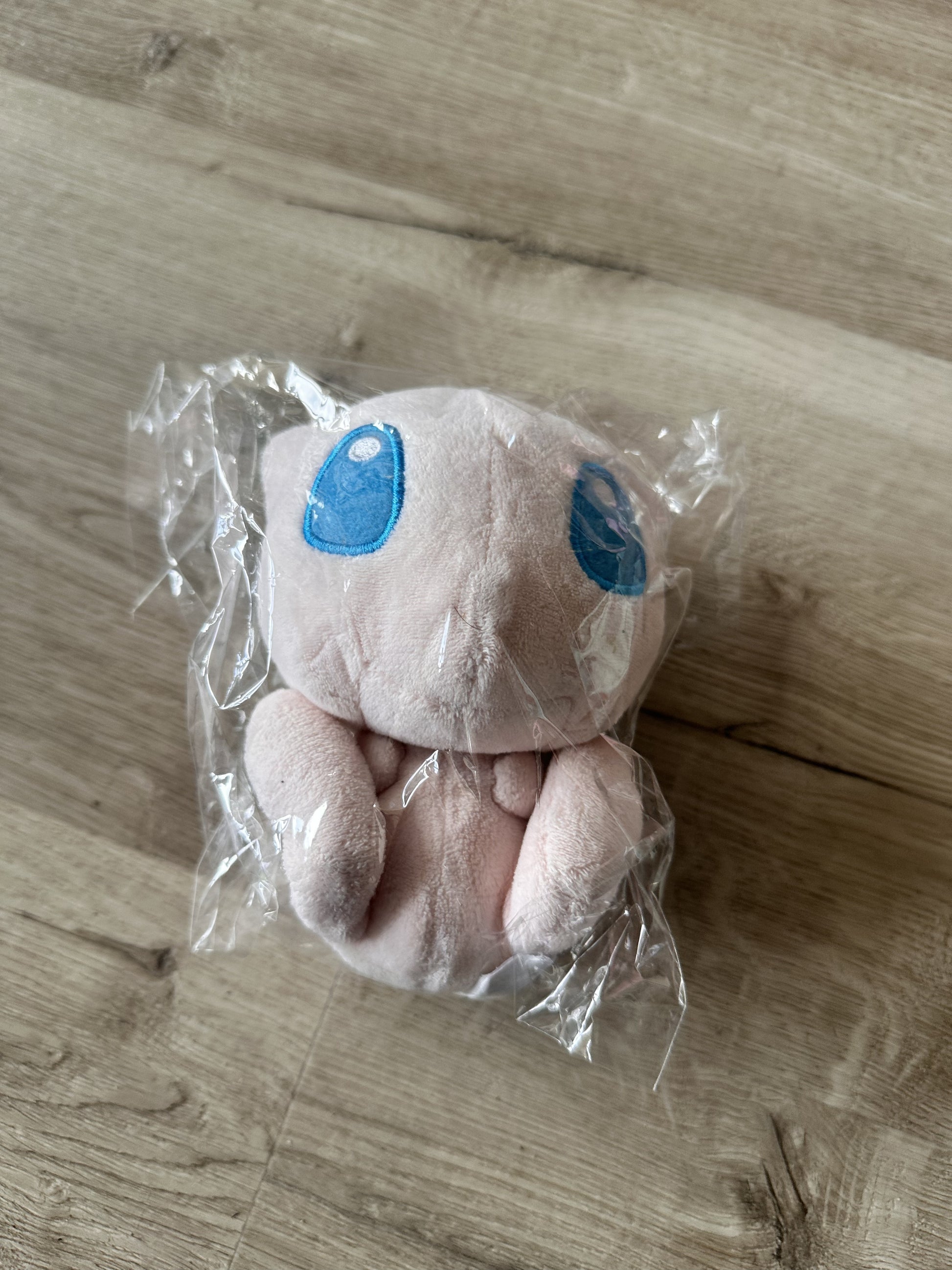Pokémon Plüschtier Mew, noch original verpackt – Plüsch, Original Japan Import | Jungcards