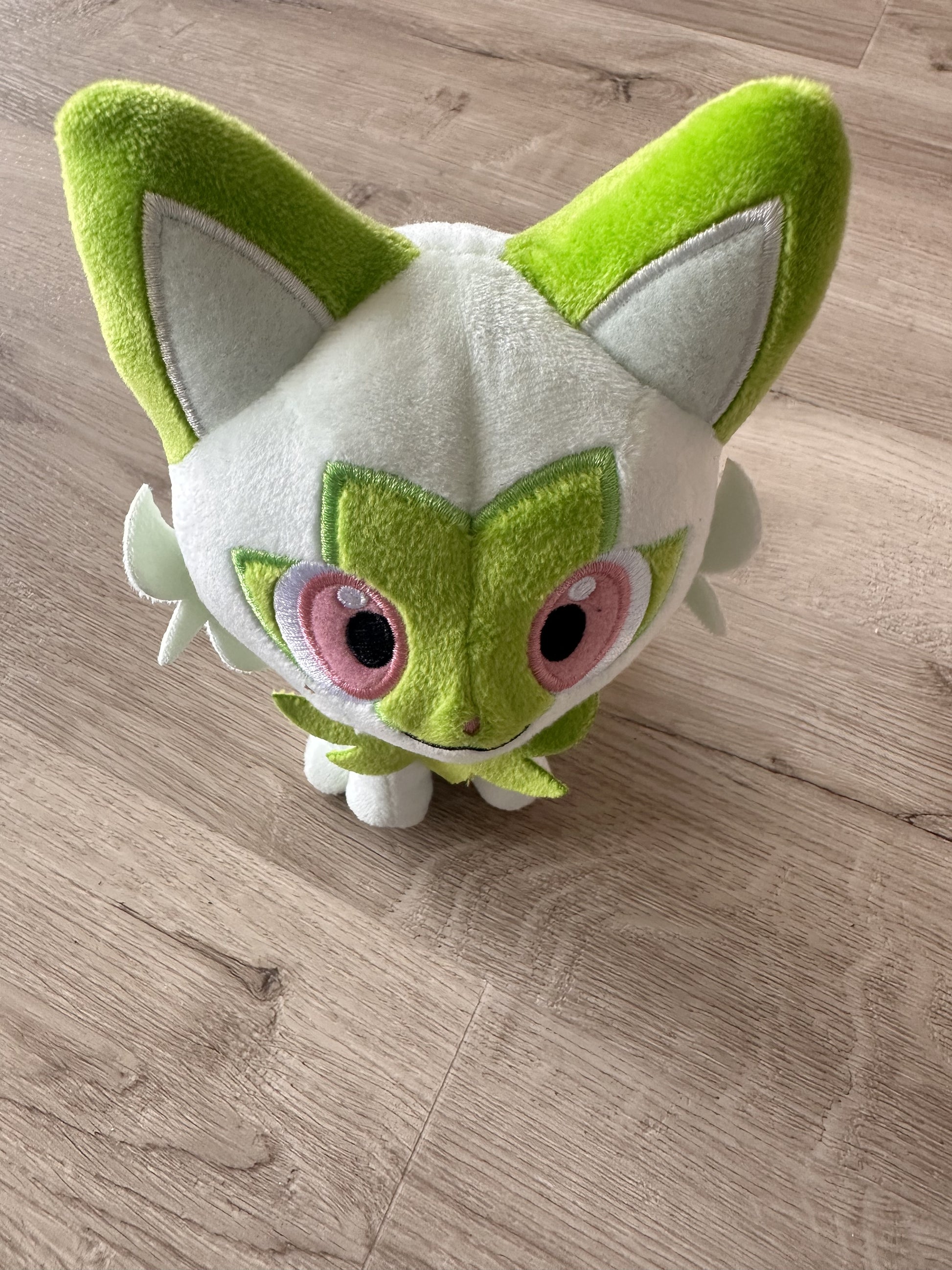 Pokémon Plüschtier Sprigatito – Plüsch, Original Japan Import | Jungcards