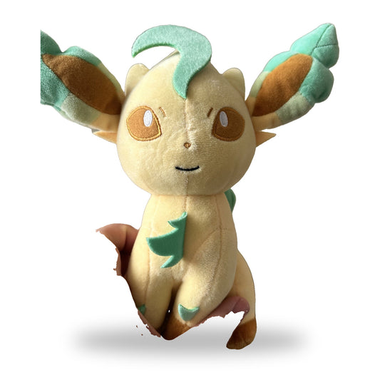 Leafeon Pokemon Pluesch Sammelfigur weisser Hintergrund